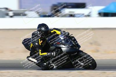 media/Jan-08-2022-SoCal Trackdays (Sat) [[1ec2777125]]/Turn 15 Inside (950am)/